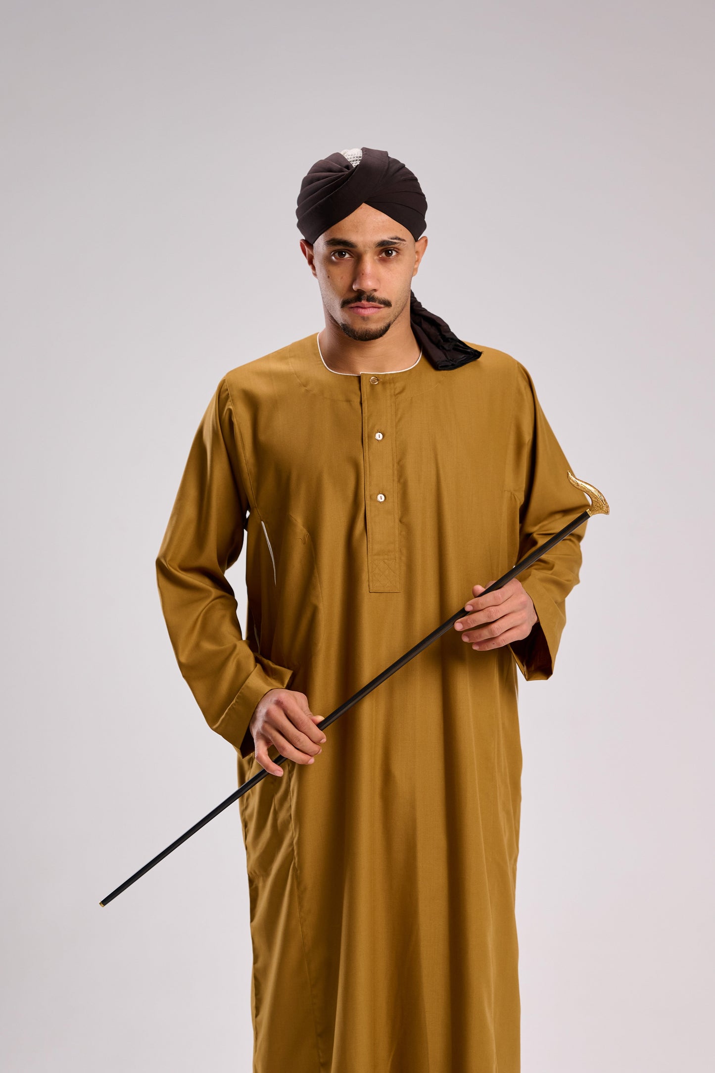 جلابية سودانية ڤايب بنية موستارد