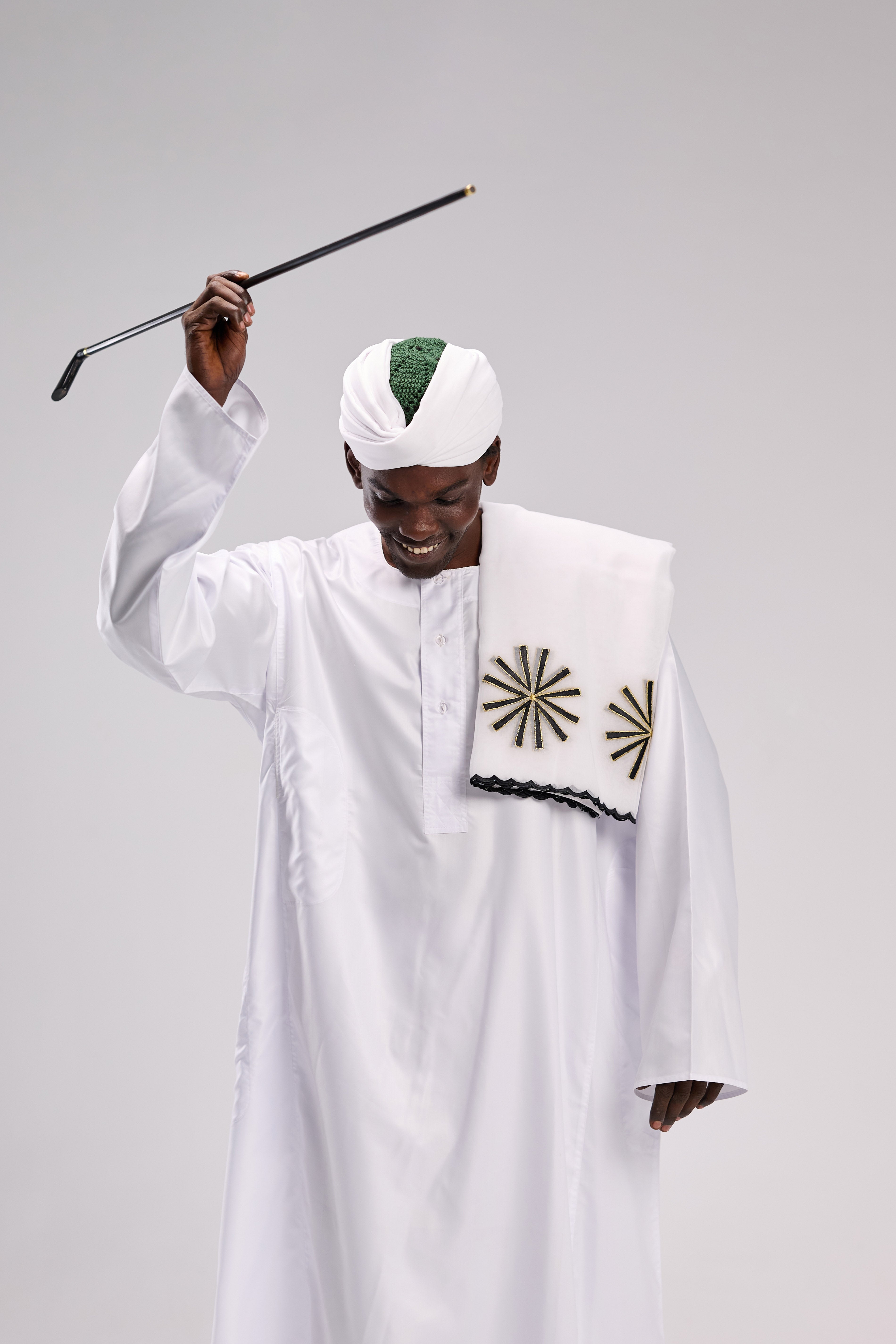 جلابية الربيع بيضاء