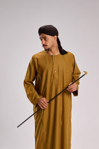 جلابية سودانية ڤايب بنية موستارد